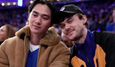 'The Summer I Turned Pretty' costars kiss on camera at Knicks game