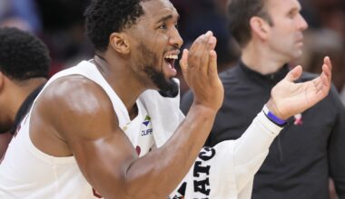 Donovan Mitchell’s superhero performance masks deeper concerns for short-handed Cavs