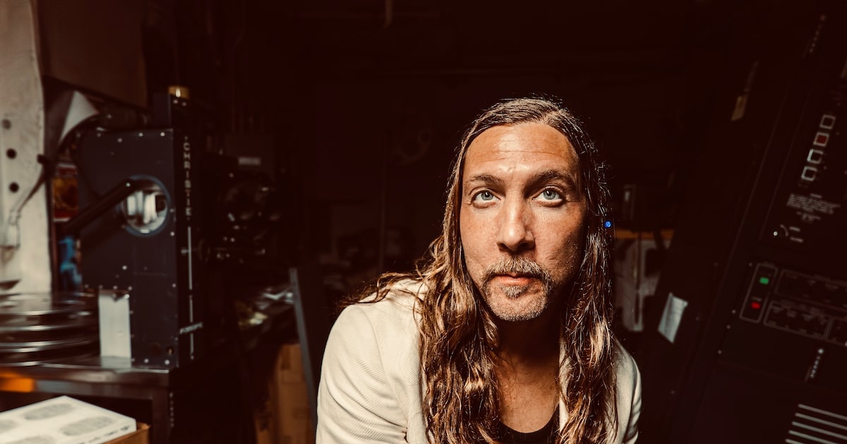 On new album “Lately’, Dallas singer Paul Schalda hopscotches through soulful styles