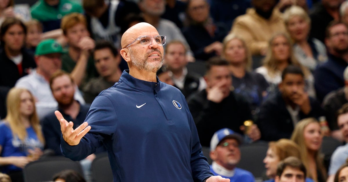 Mavericks regain home court advantage, but suffer yet another loss to Phoenix Suns