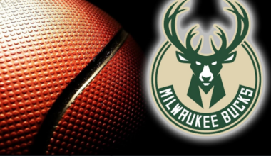 Bucks fall to Raptors 128-100