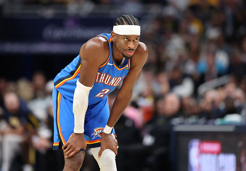 INDIANAPOLIS, INDIANA - OCTOBER 23: Shai Gilgeous-Alexander #2 of the Oklahoma City Thunder during the game against the Indiana Pacers at Gainbridge Fieldhouse on October 23, 2025 in Indianapolis, Indiana. NOTE TO USER: User expressly acknowledges and agrees that, by downloading and or using this photograph, User is consenting to the terms and conditions of the Getty Images License Agreement (Photo by Andy Lyons/Getty Images)