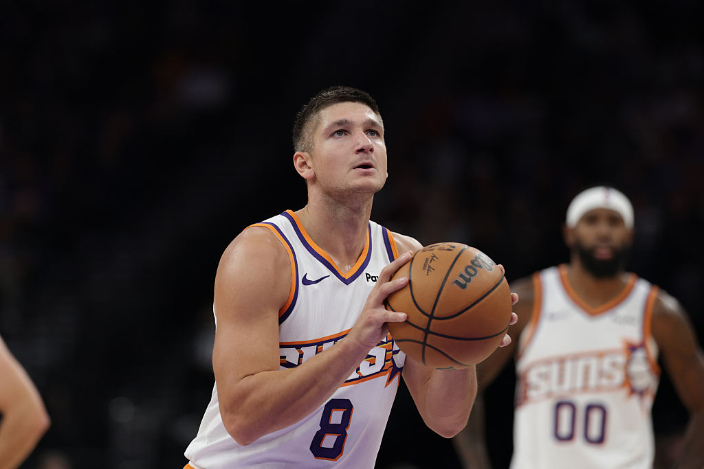 SALT LAKE CITY, UT - OCTOBER 27: Grayson Allen #8 of the Phoenix Suns free throw during the game against the Utah Jazz on October , 2025 at Delta Center in Salt Lake City, Utah. NOTE TO USER: User expressly acknowledges and agrees that, by downloading and or using this Photograph, User is consenting to the terms and conditions of the Getty Images License Agreement. Mandatory Copyright Notice: Copyright 2025 NBAE (Photo by Chris Nicoll/NBAE via Getty Images)