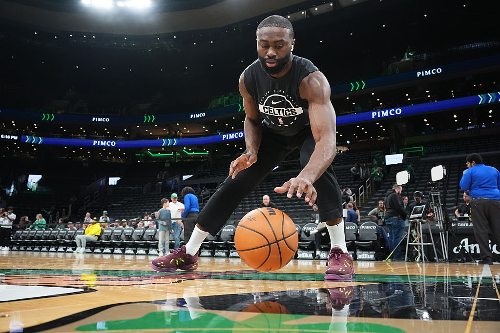 Shai Gilgeous-Alexander, Tyrese Maxey named NBA Players of the Week