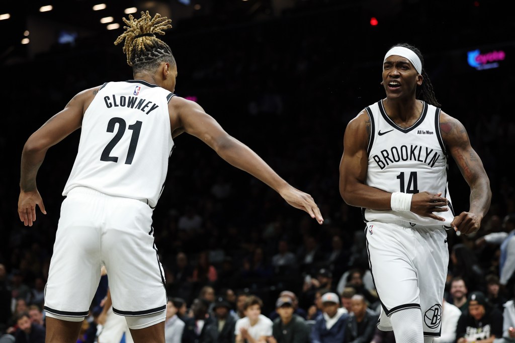 After team meetings and tough talks, Nets show small steps forward