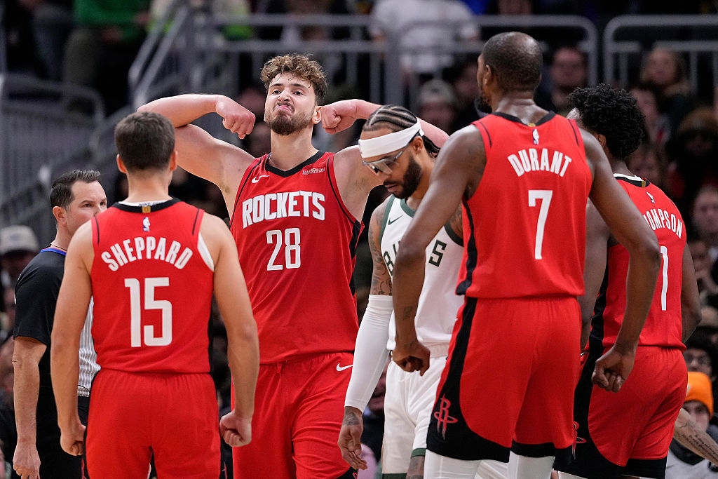 MILWAUKEE, WISCONSIN - NOVEMBER 09: Alperen Sengun #28 of the Houston Rockets scores and celebrates in the final seconds of game and win over the Milwaukee Bucks at Fiserv Forum on November 09, 2025 in Milwaukee, Wisconsin. NOTE TO USER: User expressly acknowledges and agrees that, by downloading and or using this photograph, User is consenting to the terms and conditions of the Getty Images License Agreement. (Photo by John Fisher/Getty Images)