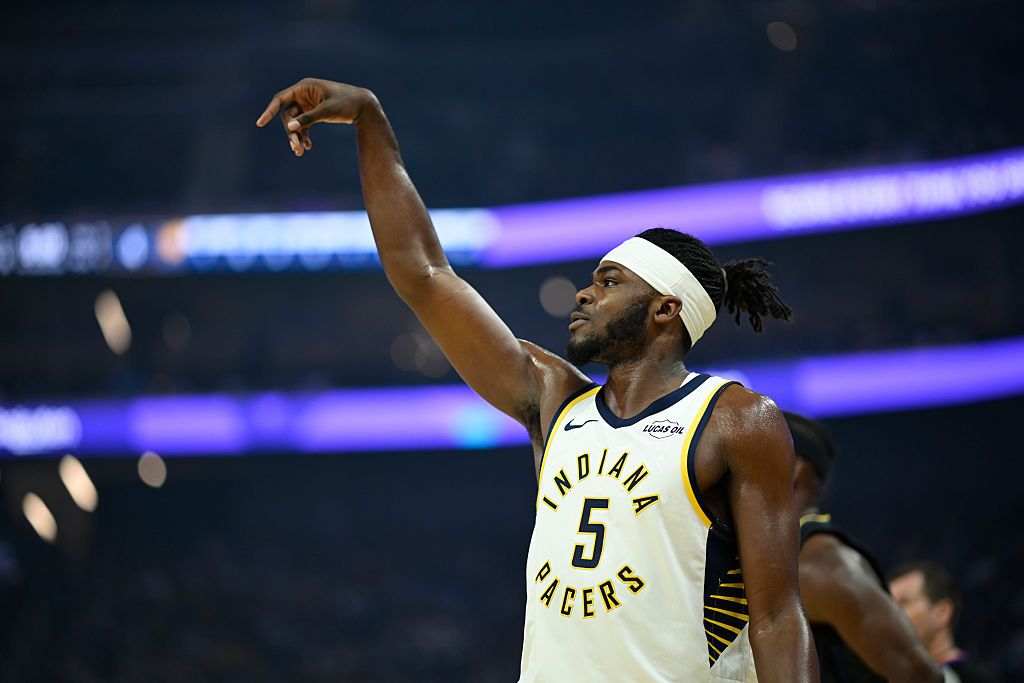 SAN FRANCISCO, CALIFORNIA - NOVEMBER 09: Jarace Walker #5 of the Indiana Pacers attempts a three point basket against the Golden State Warriors in the first quarter at Chase Center on November 09, 2025 in San Francisco, California. NOTE TO USER: User expressly acknowledges and agrees that, by downloading and or using this photograph, User is consenting to the terms and conditions of the Getty Images License Agreement. (Photo by Eakin Howard/Getty Images)