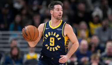 INDIANAPOLIS, INDIANA - NOVEMBER 19: T.J. McConnell #9 of the Indiana Pacers dribbles the ball in the second quarter against the Charlotte Hornets at Gainbridge Fieldhouse on November 19, 2025 in Indianapolis, Indiana. NOTE TO USER: User expressly acknowledges and agrees that, by downloading and or using this photograph, User is consenting to the terms and conditions of the Getty Images License Agreement. (Photo by Dylan Buell/Getty Images)