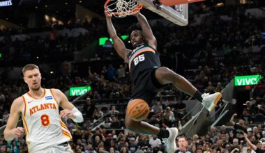 Fox y Jones García guían a Spurs a 3ra victoria consecutiva sin Wembanyama, vencen a Hawks 135-126 – Boston Herald