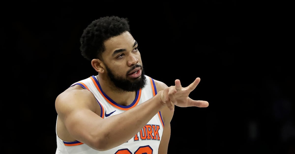 New York Knicks beat Brooklyn Nets for 12th straight win over Brooklyn