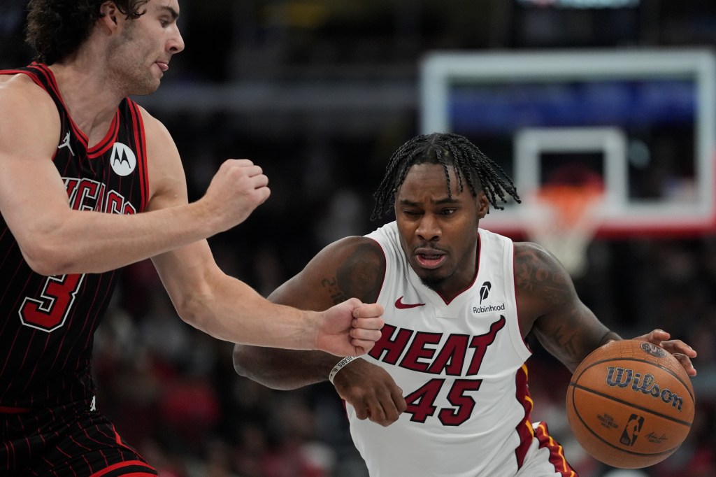 Miami Heat push past Bulls, with Herro, Wiggins, Jovic out