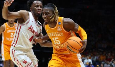 Grizzlies Sign Mashack To Two-Way Deal, Waive Hall