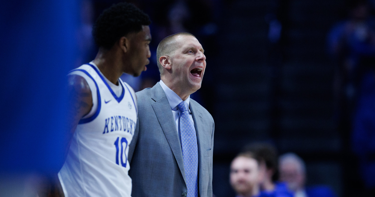 Kentucky Wildcats head coach Mark Pope directs his team while Brandon Garrison (10) stands nearby during the game on Thursday, Nov. 14, 2025, at Rupp Arena in Lexington, Ky. Photo by Crawford Ifland, Kentucky Sports Radio/On3.