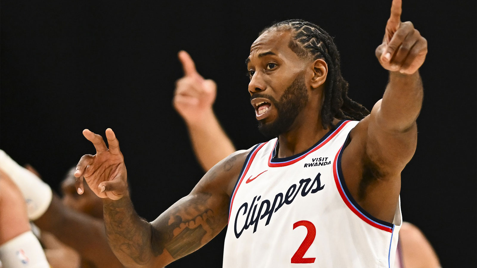 Los Angeles Clippers forward Kawhi Leonard (2) points after the ref makes a call against the Denver Nuggets during the second quarter at Intuit Dome. 