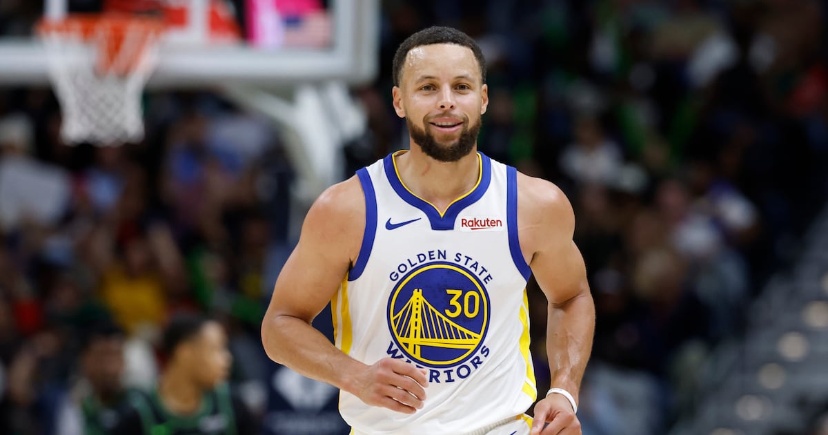 Golden State Warriors' Stephen Curry out against Miami Heat with ankle soreness