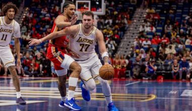 Lakers Take Care Of Business Against Pelicans To Improve To 2-0 In Emirates NBA Cup