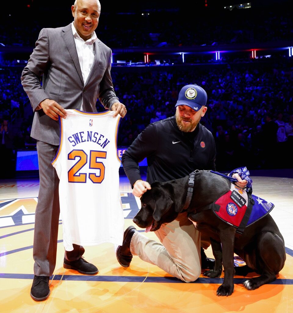 Former Levittown resident and veteran gifted service dog at New York Knicks game