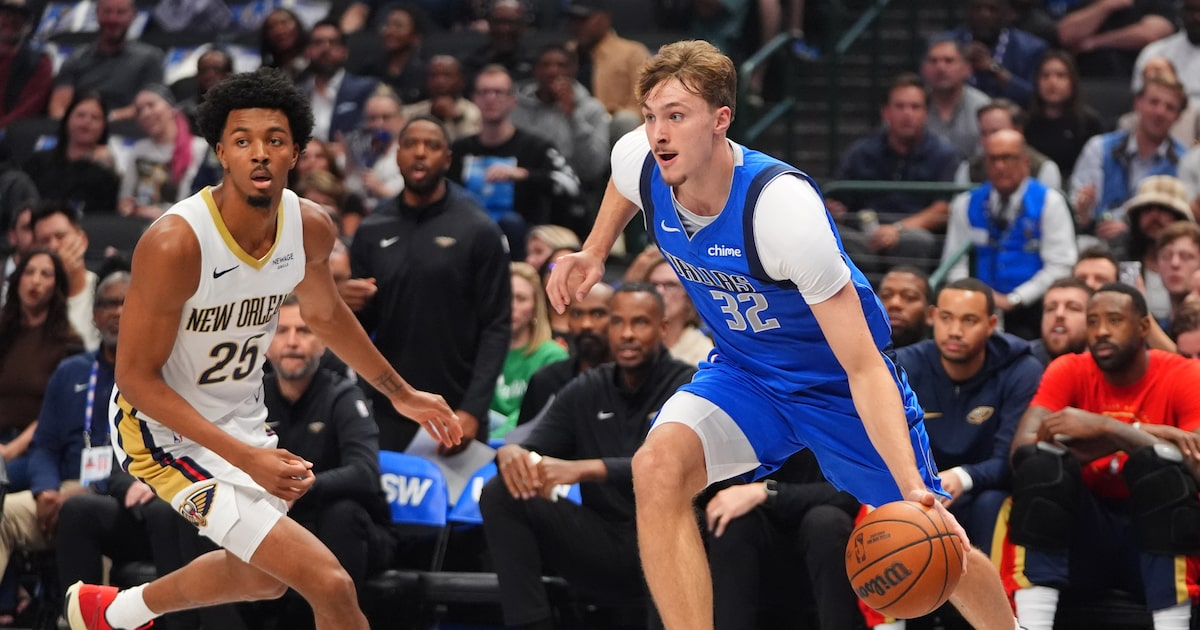 Mavericks’ Cooper Flagg sets AAC ablaze with alley-oop finish against Pelicans