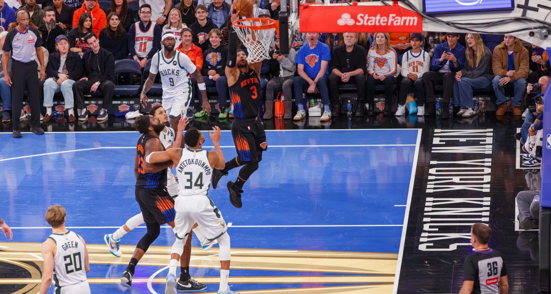 Knicks Hold Off Bucks To Advance In NBA Cup