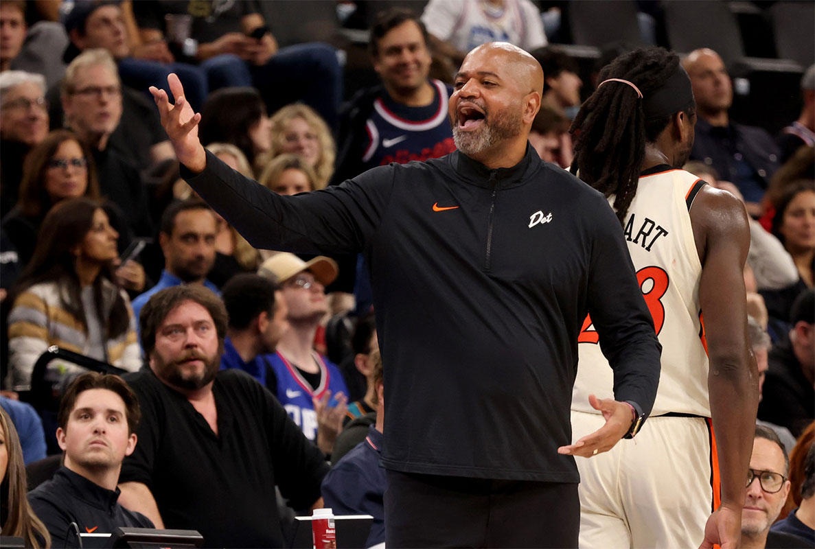 Pistons head coach JB Bickerstaff during the fourth quarter against the LA Clippers at Intuit Dome
