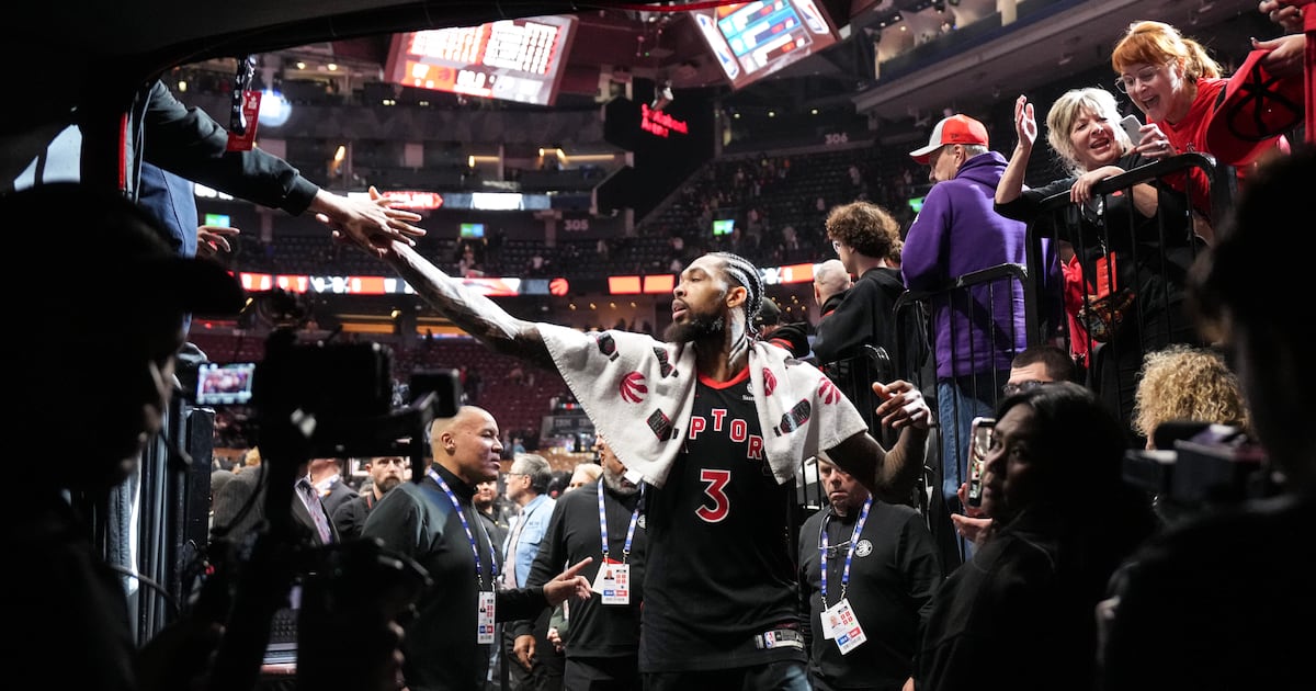 Brandon Ingram drills game-winner to send Toronto Raptors past Indiana Pacers for ninth straight win
