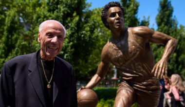 NBA legend Lenny Wilkens dies at the age of 88