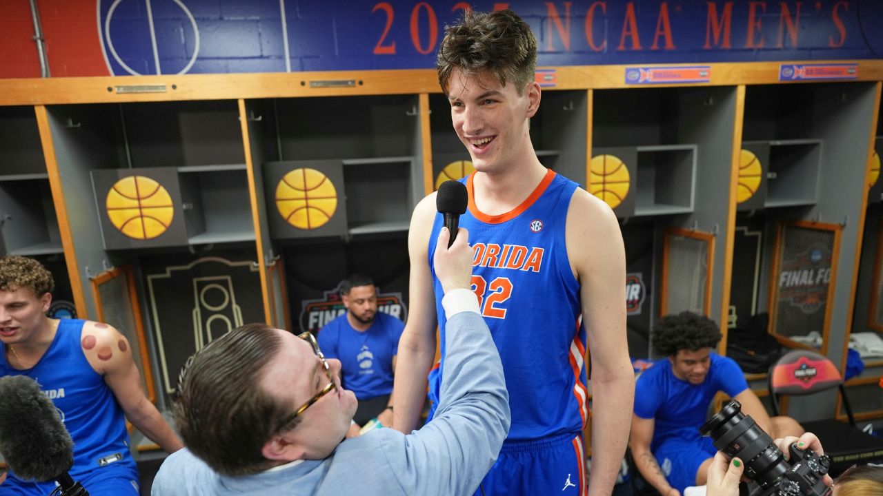 Canada's Olivier Rioux makes history as tallest DI player in Florida win