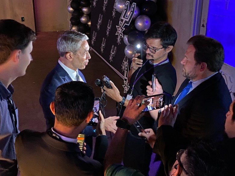 Former Mayor Ron Nirenberg speaks to members of the media at the Spurs watch party.