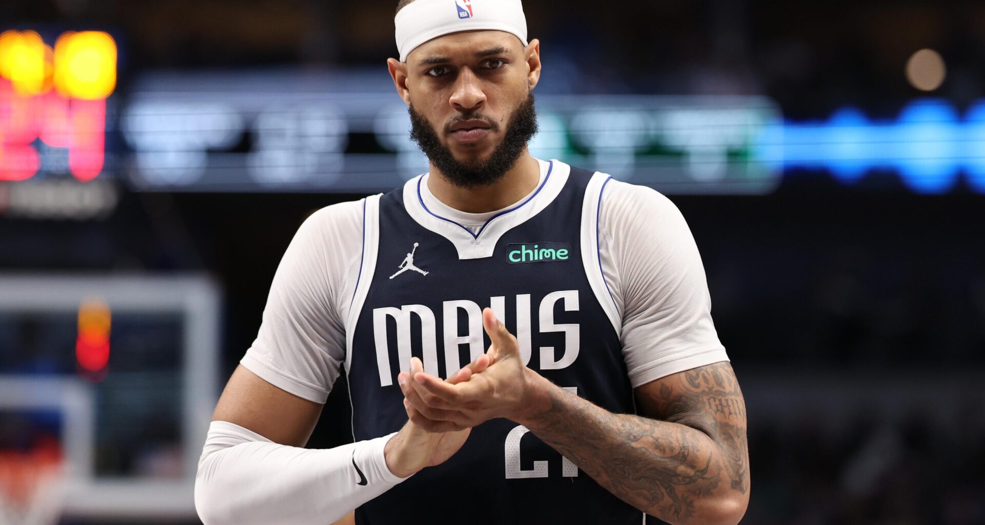 Why Heat should kick tires on this Mavericks big man - Hot Hot Hoops