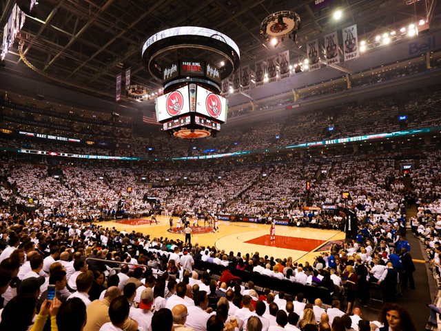 Milwaukee Bucks vs. Toronto Raptors: live game updates, stats, play-by-play