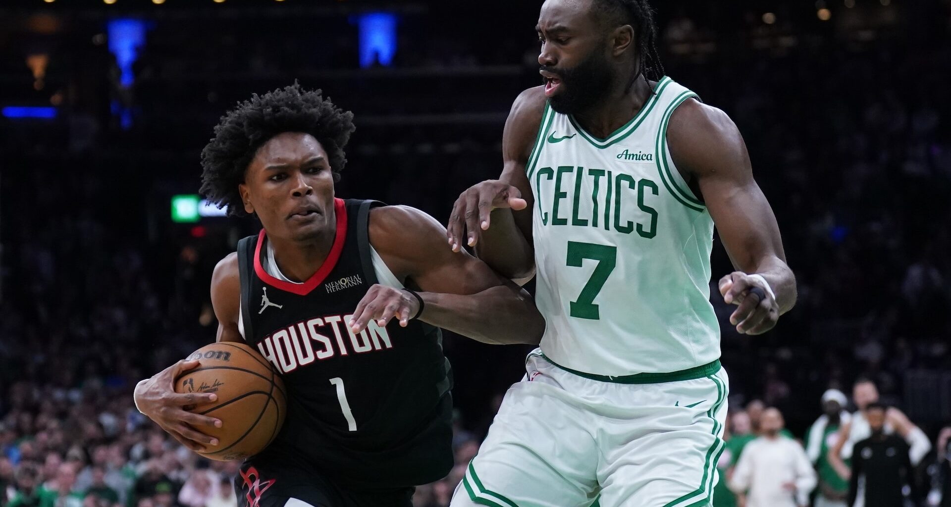 Luka Dončić returns, logs third 40-point game to start season, matching Wilt Chamberlain’s mark