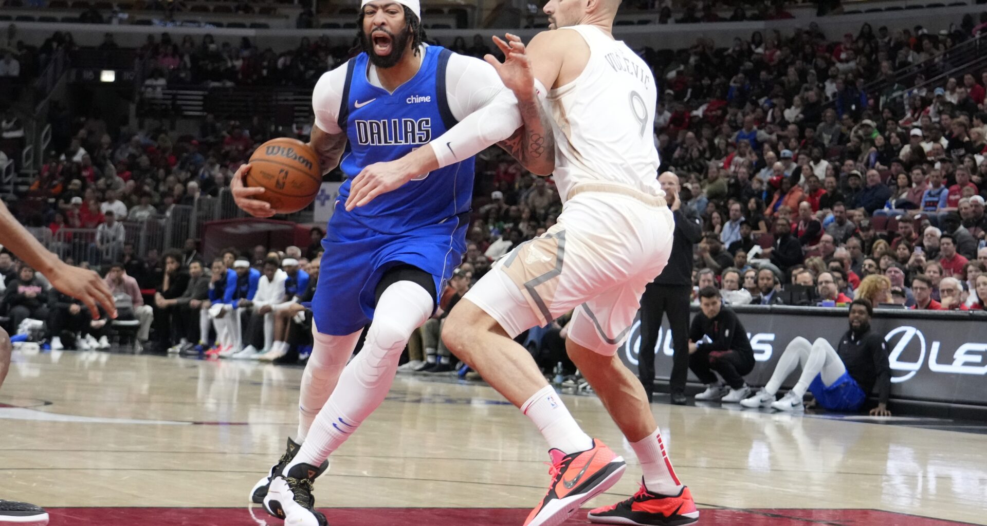 ESPN insider pitches Chicago Bulls blockbuster trade for Anthony Davis