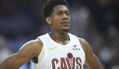 Report: Cavs-Pacers series replayed in De'Andre Hunter's mind 'all summer'