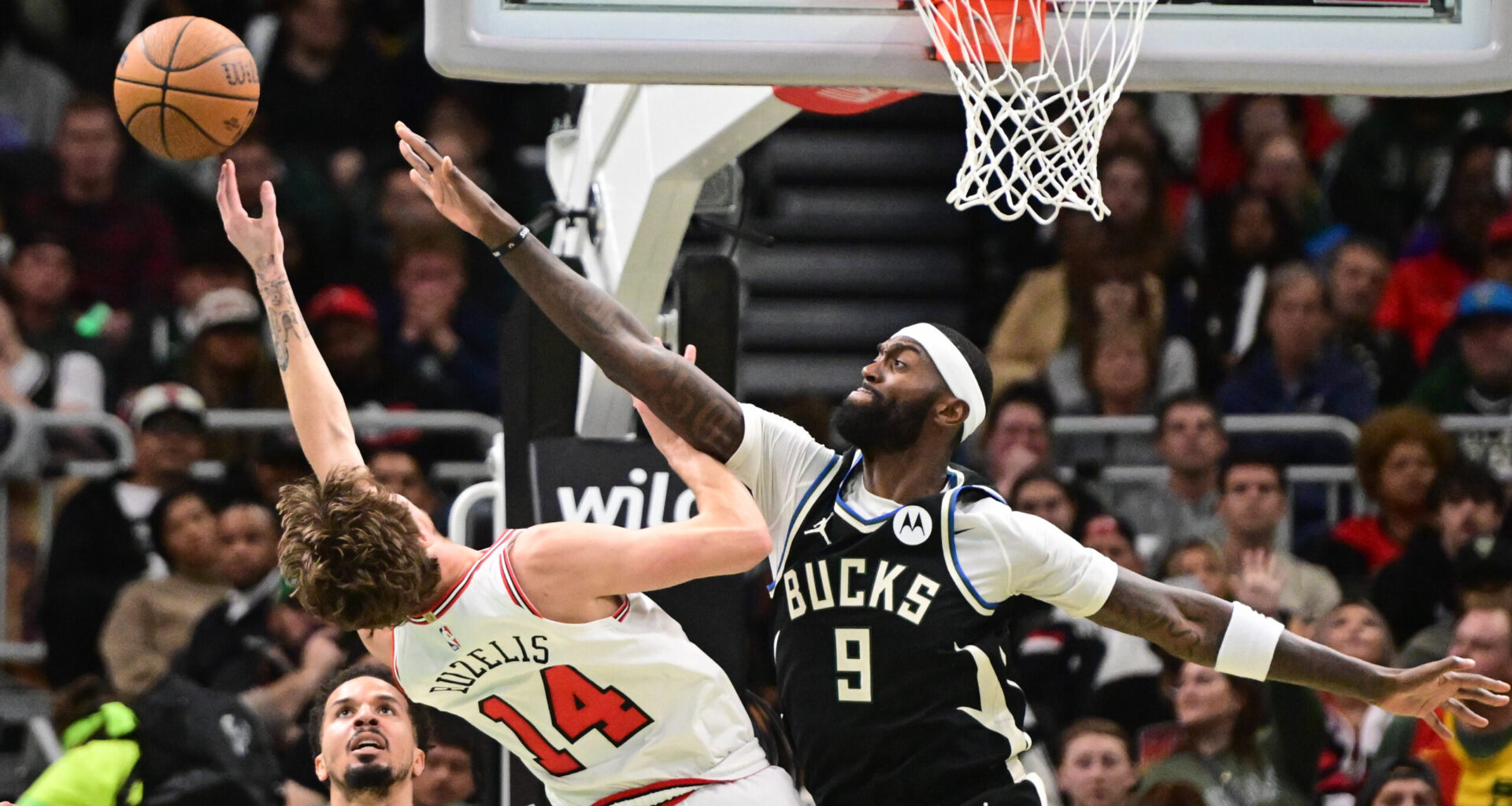 Chicago Bulls Fall to Neighbors-to-the-North Milwaukee Bucks in NBA Cup Group Play