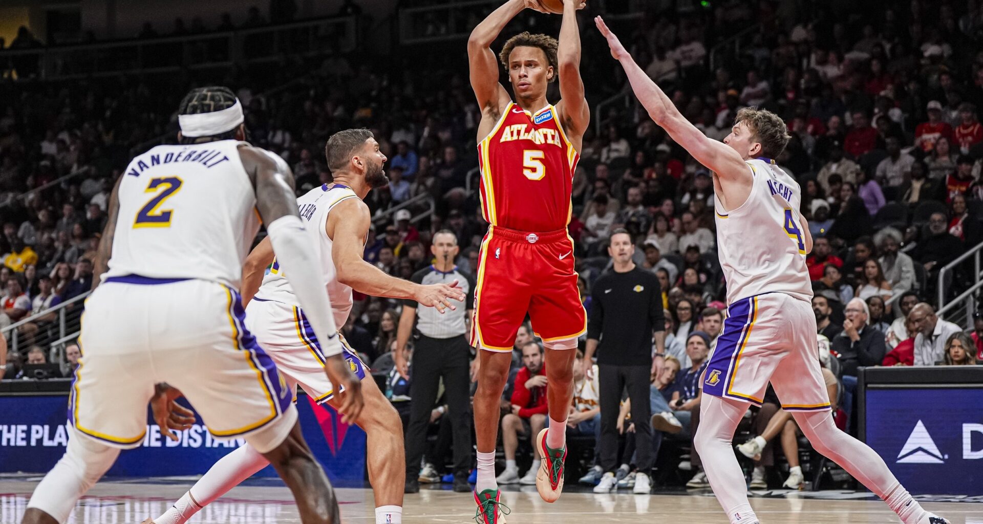 When Will The Lakers Be Fully Healthy? 