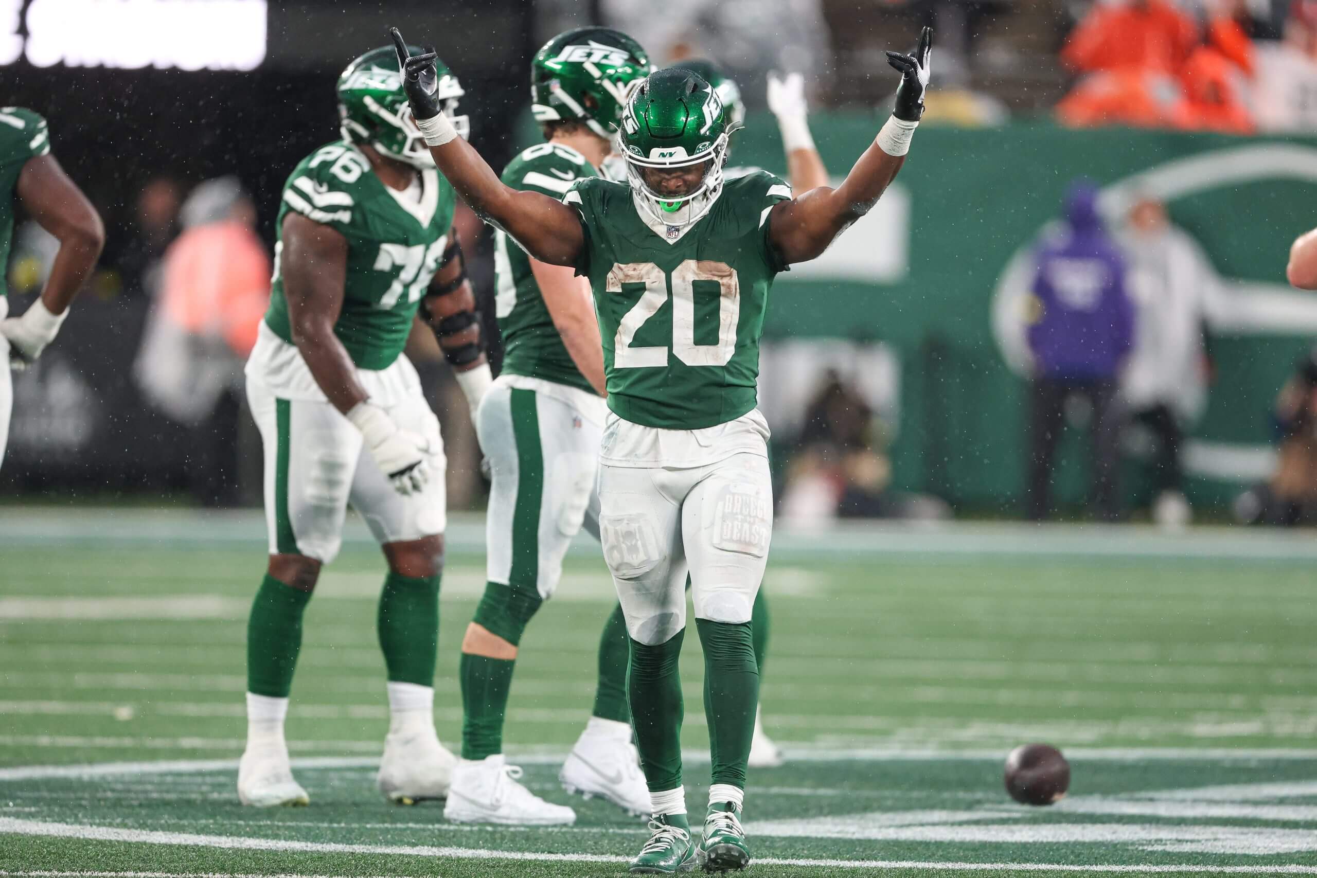 New York Jets running back Breece Hall celebrates during the fourth quarter against the Cleveland Browns at MetLife Stadium.