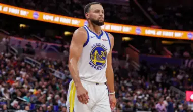 Warriors' Steph Curry gets unexpected injury update that puts playing tonight vs. Heat in jeopardy image