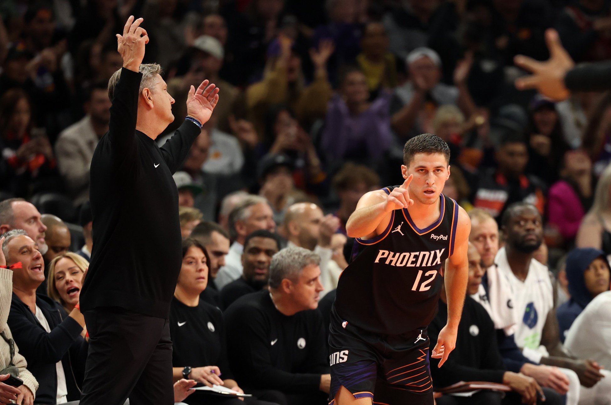 Phoenix Suns NBA Minnesota Timberwolves Anthony Edwards Collin Gillespie Devin Booker