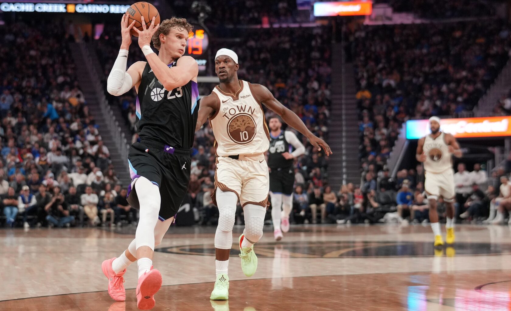 The Warriors may have shot themselves in the foot in Lauri Markkanen trade talks