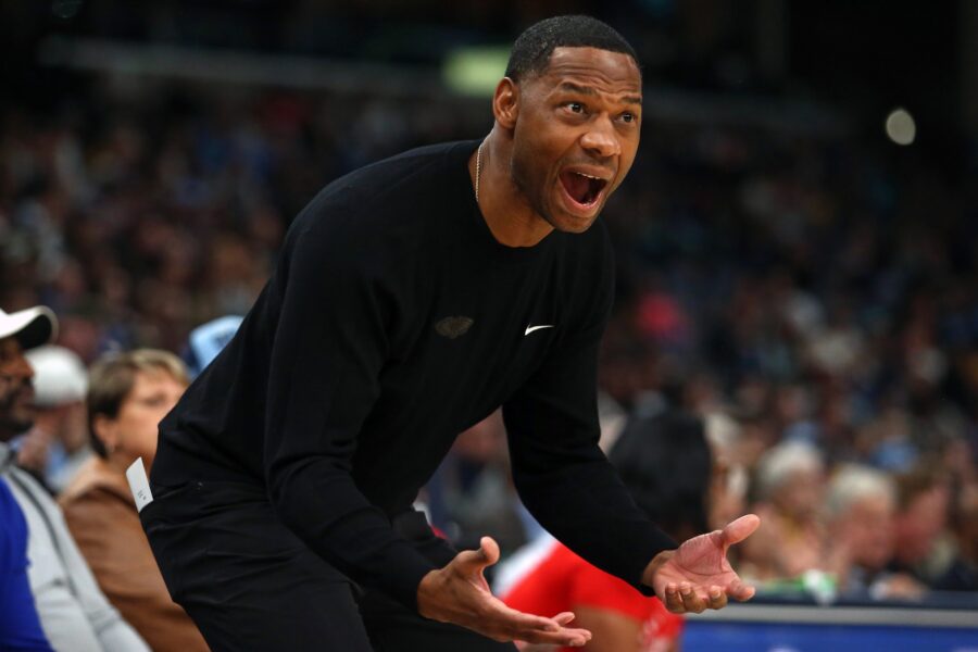 Pelicans Notes: Green, 0-5 Start, Poole, Looney