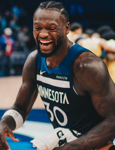 Wolves Defeat Wizards - Ingstad Media