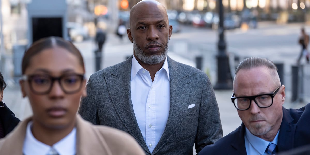 Portland Trail Blazers coach Chauncey Billups pleads not guilty in rigged poker games case