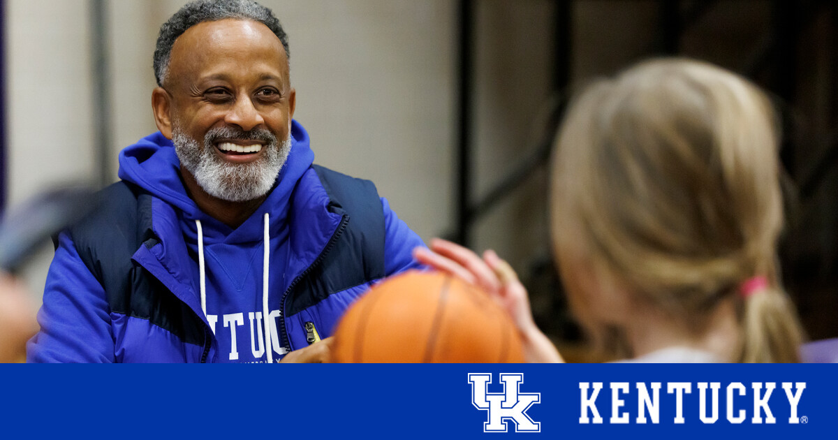 Kentucky Women’s Basketball Announces Five Live Radio Shows to be Held at Drake’s Brannon Crossing – UK Athletics