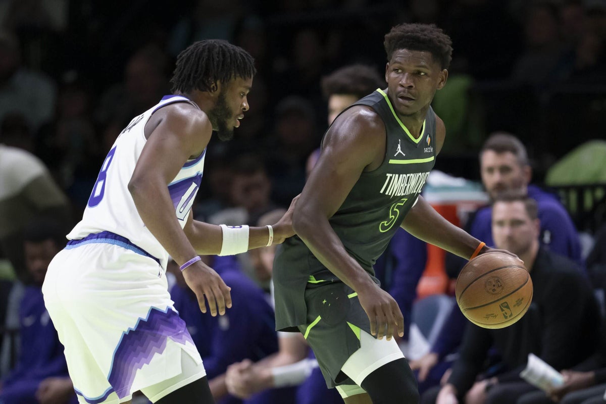 Anthony Edwards galvanizes shaky Wolves vs. Jazz: ‘He is our leading light’