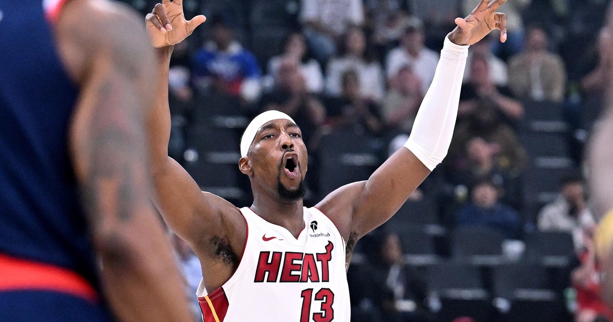 Ban Adebayo scores 25 points, Heat hold off Clippers 120-119 following 3rd-quarter surge