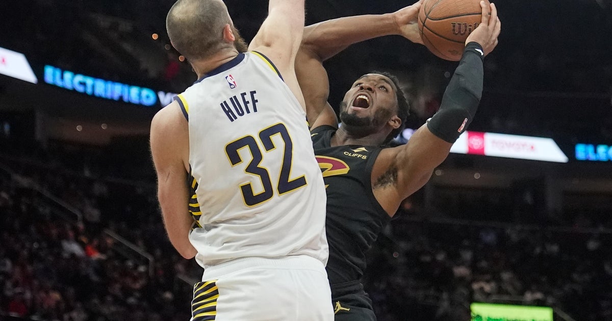 Donovan Mitchell scores 37 points, takes over in 3rd in Cavaliers' 120-105 win over Clippers