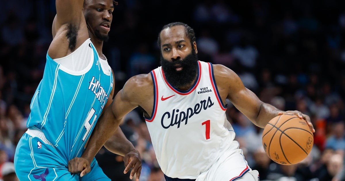 Harden erupts for 55, Clippers rout Hornets 131-116 in Paul's likely last game in North Carolina
