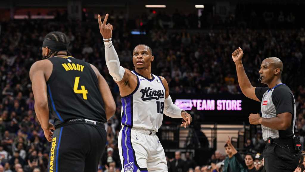 Westbrook's triple-double and Schroder's clutch run lift Kings over Warriors 121-116