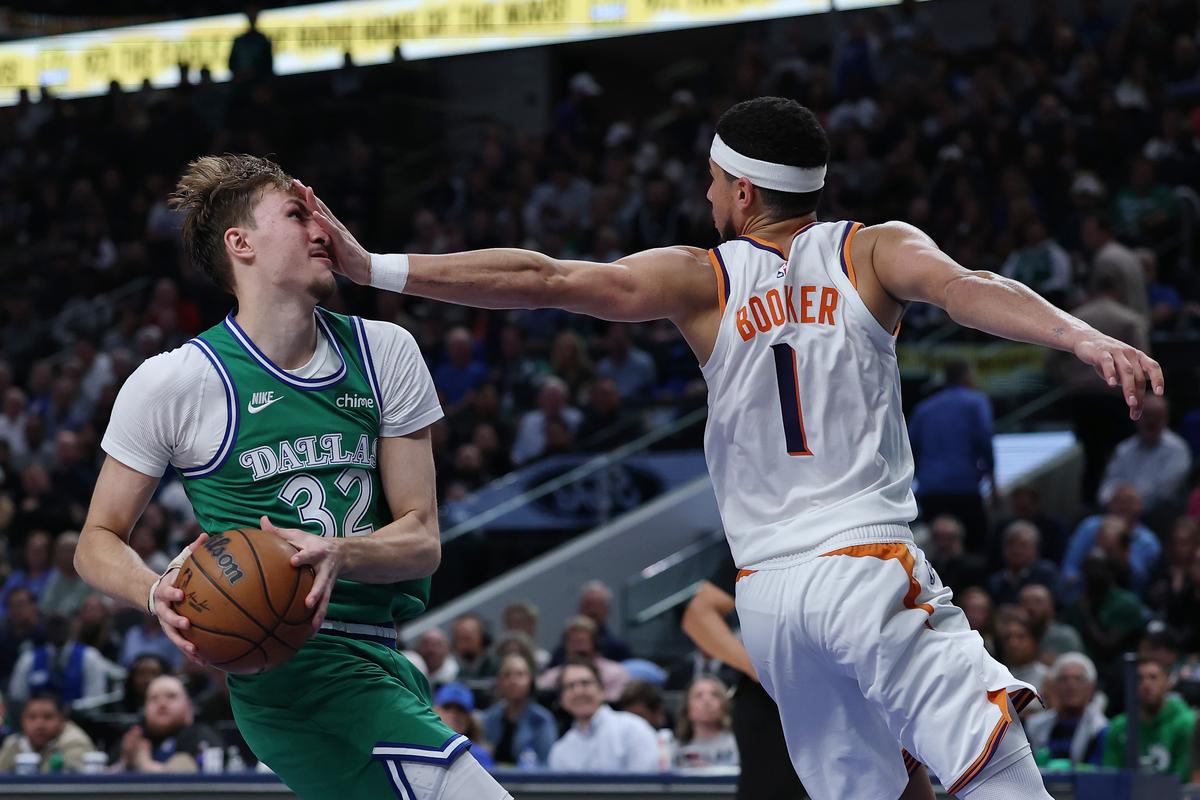 Cooper Flagg Shines Despite Mavericks Loss To Phoenix