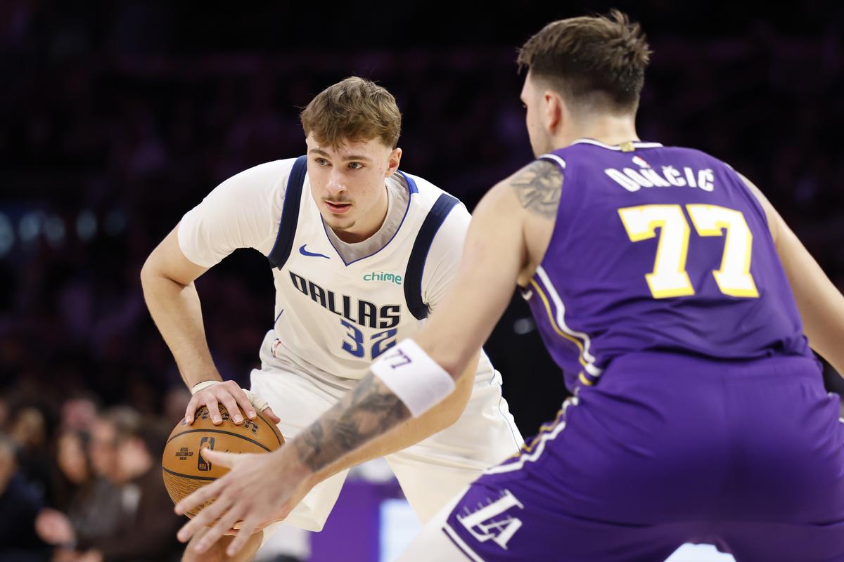 Dallas Mavericks Fall To Lakers: Cooper Flagg's Standout Performance